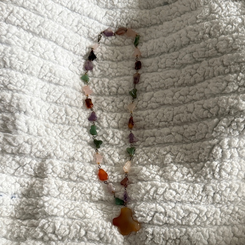 Chic Multicolor Stone Necklace - image 1